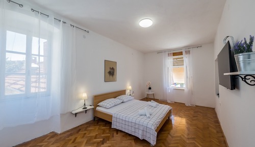 Apartment, Sea View
