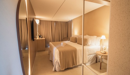 Deluxe Suite, Balcony, Partial Sea View