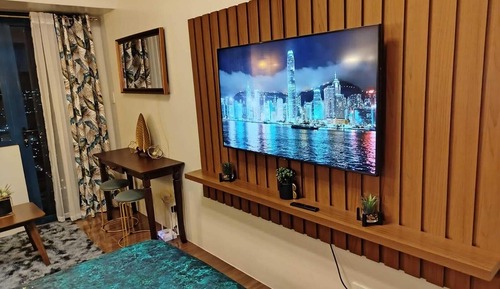 Panoramic Condo, 1 Queen Bed, Balcony, Partial Sea View