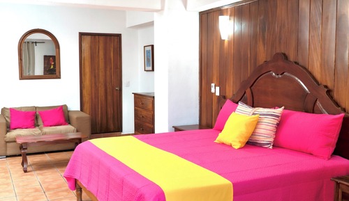 Superior Room, 1 King Bed