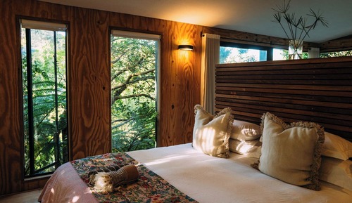 Deluxe Cabin, Garden View