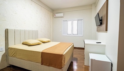 Single Room, 1 Double Bed