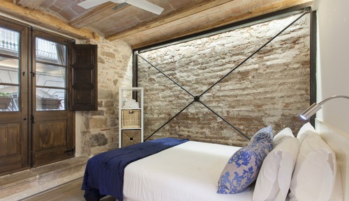 Deluxe Apartment, City View