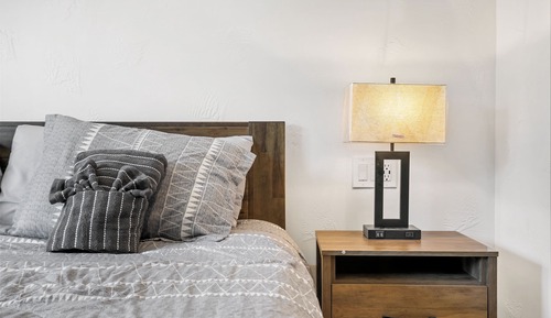 Deluxe Studio Suite