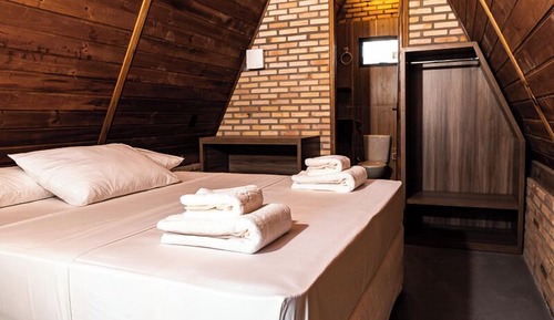 Standard Chalet
