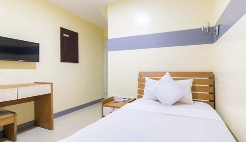 Standard Single Room