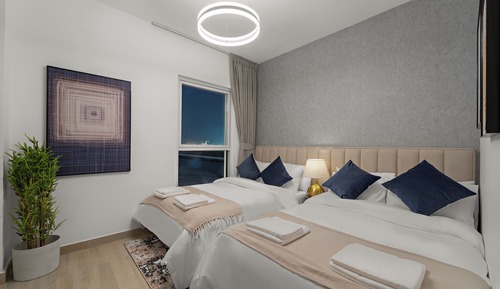 Premium Apartment, Balcony, Canal View