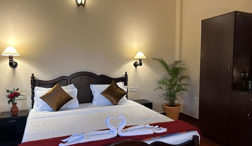 Deluxe Double Room, Pool View