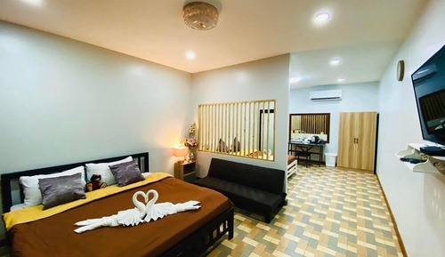 Basic Quadruple Room