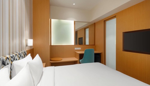 Deluxe Room, 1 King Bed