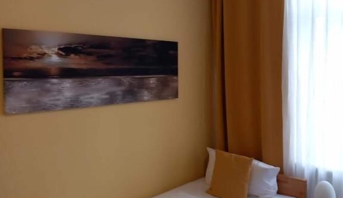 Standard Single Room