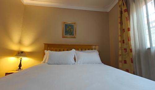 Deluxe Single Room, Lake View