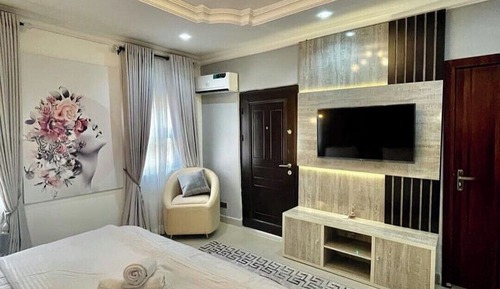Junior Room, Balcony, City View