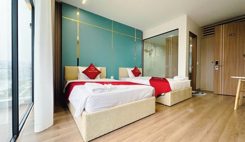 Signature Room
