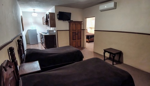 Standard Suite, Courtyard View
