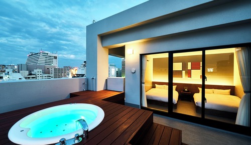 Suite with private sauna and jacuzzi Non-Smoking