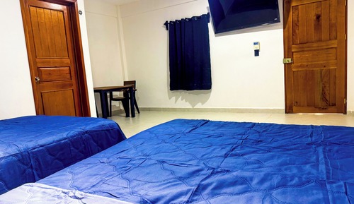 Deluxe Double Room, 2 Queen Beds, Private Bathroom, Pool View