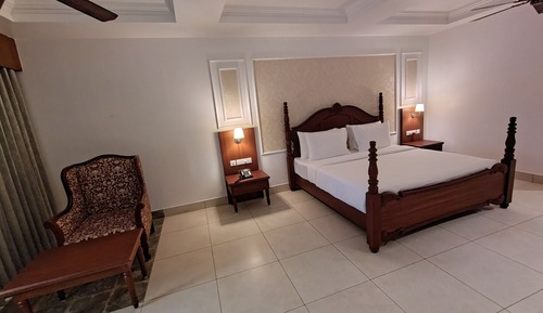 Premium Double Room, Balcony, Garden View