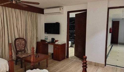 Economy Twin Room