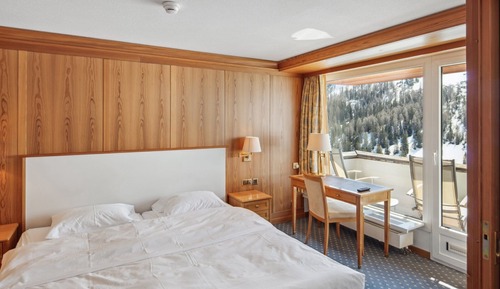 Deluxe Suite, Balcony, Mountain View