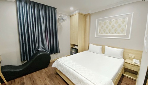 Deluxe Double Room, City View