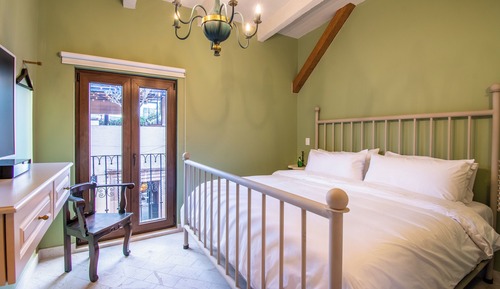 Junior Suite, Balcony, City View