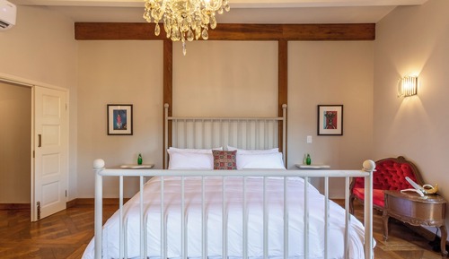 Comfort Suite, Balcony, City View