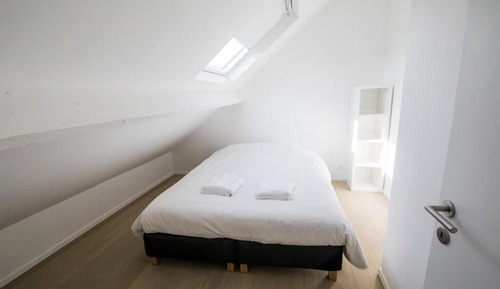 Deluxe Duplex