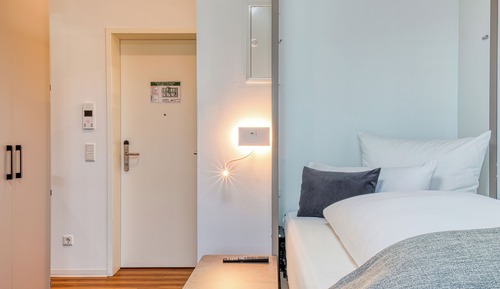 Single Room, Balcony, Courtyard View