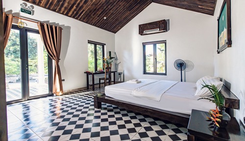 Deluxe Bungalow, Garden View
