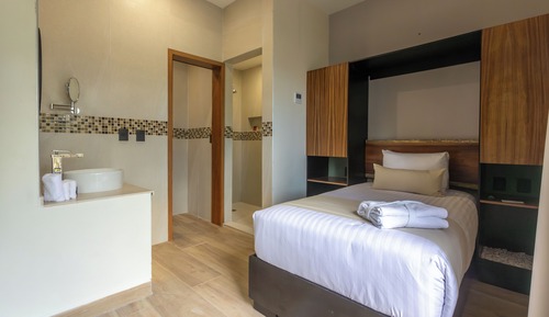 Economy Single Room, Garden View