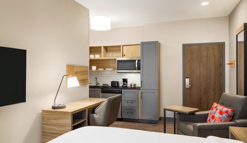 Studio Suite, 1 King Bed, Hearing Accessible