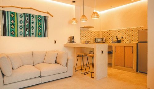 Junior Double Room, 1 King Bed, Pool View