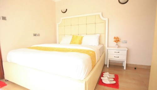 Luxury Apartment