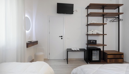 Deluxe Triple Room, 1 Bedroom, Non Smoking, Garden View