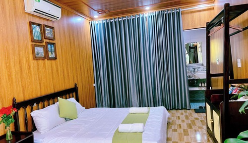 Deluxe Double Room, Private Bathroom