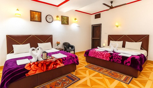 Family Quadruple Room, Multiple Beds, Non Smoking, Courtyard View