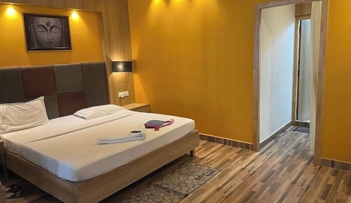 Basic Single Room