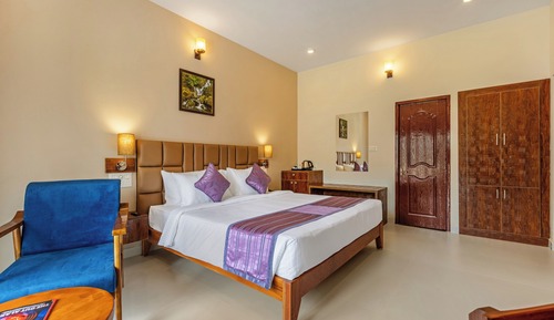Classic Double Room, Balcony, Garden View