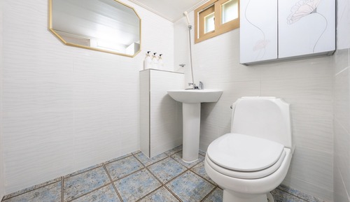 Basic Room, 1 Bedroom (Happy Peach (Ocean View))
