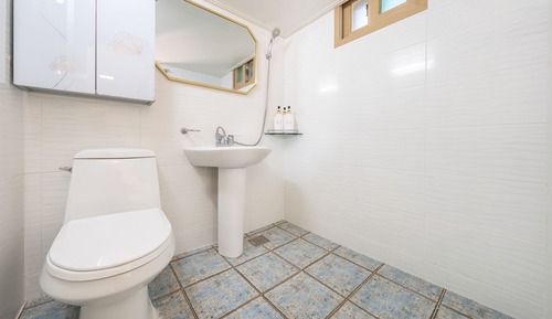 Basic Room, 1 Bedroom (Milk Khaki  (Ocean View/two-bed))
