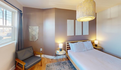 Humphreys St Unit 1 - Wedgewood Houston Getaway!