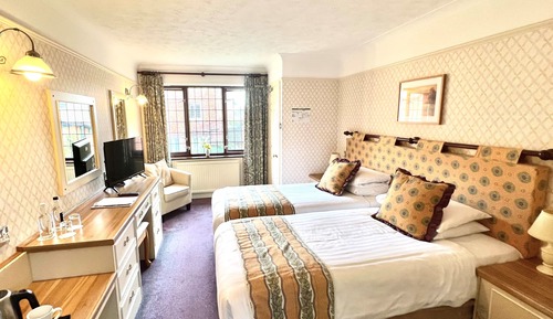 Standard Twin Room