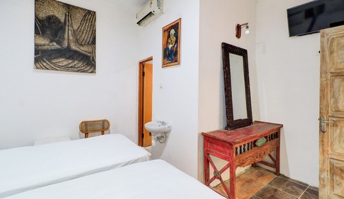 Deluxe Twin Room