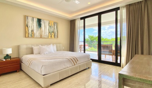 Deluxe Apartment, 3 Bedrooms, Pool View