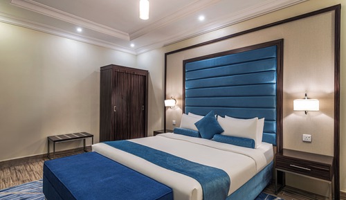 Junior Suite, 1 King Bed