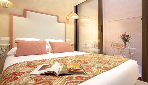 Apartment (2 Bedrooms)