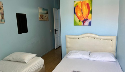 Classic Triple Room, City View