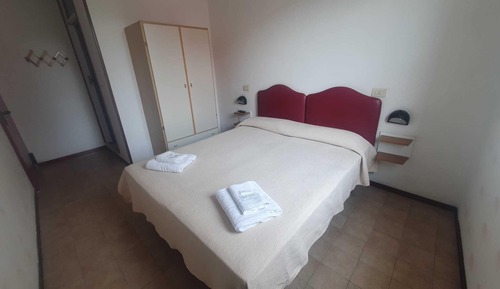 Economy Double Room, 1 Double Bed
