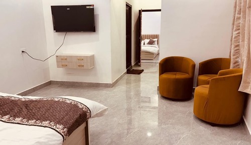 Family Studio